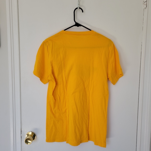 Circles Golf Yellow Waffles & Golf T-shirt - Picture 2 of 3